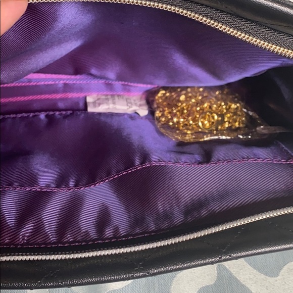 Younique bag. Brand new, never used. - Picture 2 of 3